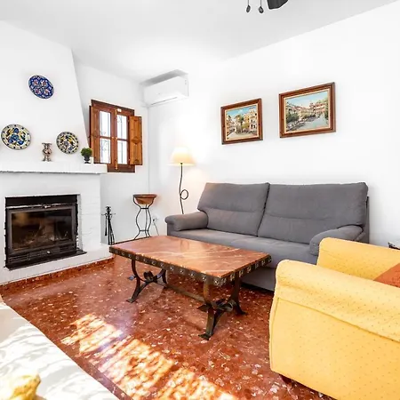 Sailor House Slow Life In Nature Malaga Exterior photo